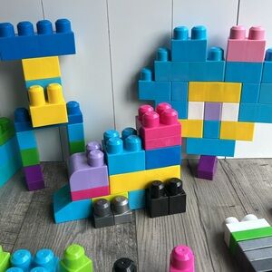 Mega Bloks Brick Building Stem Toy 110 pieces